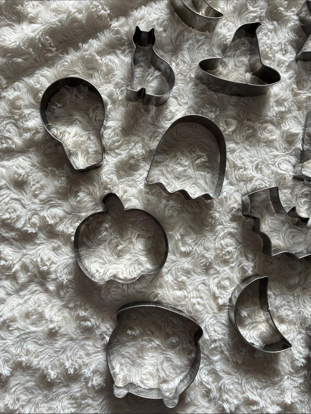Assorted Halloween Cookie Cutters - Metal Set